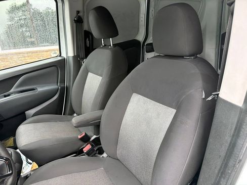 Used 2022 RAM ProMaster City Tradesman FWD image 3
