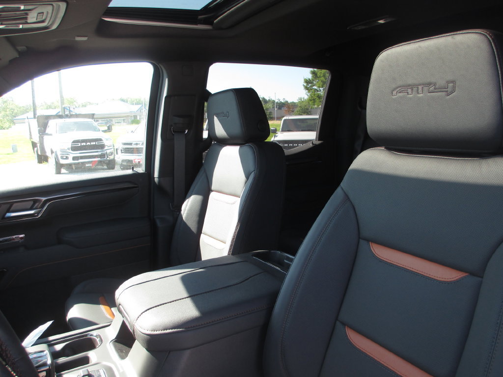 New 2026 GMC Sierra 1500 AT4 w/ AT4 Premium Package AWD/4WD image 12