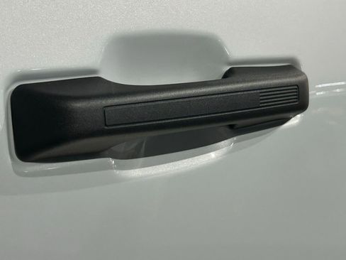 New 2026 Ford Maverick XL FWD image 19