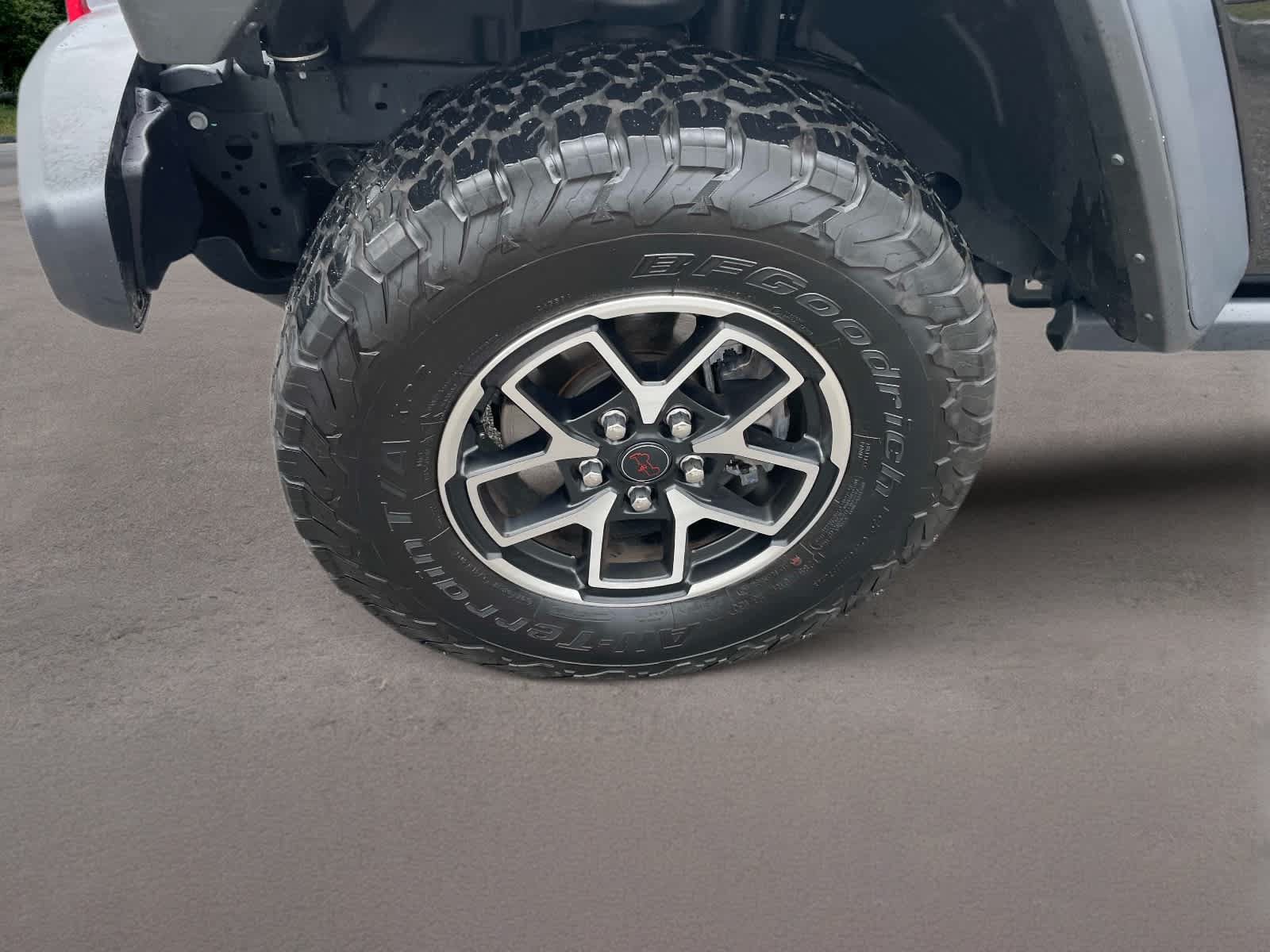 Used 2024 Jeep Wrangler Unlimited Rubicon w/ Technology Group AWD/4WD image 11