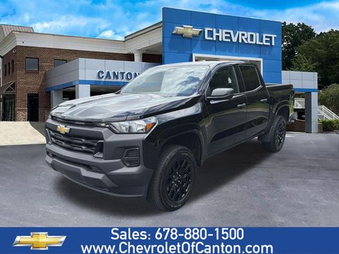 Used 2026 Chevrolet Colorado W/T w/ WT Custom Package AWD/4WD image 1