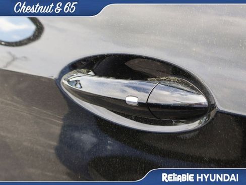 Used 2023 Chevrolet TrailBlazer RS w/ Convenience Package image 23