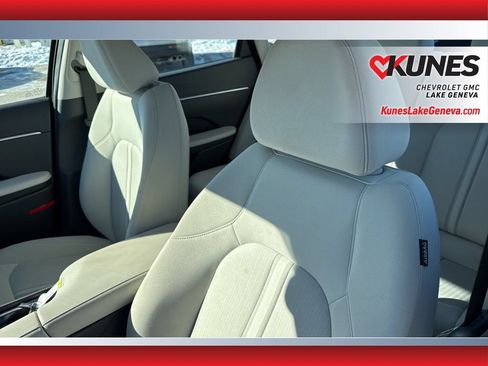 Used 2025 Hyundai Sonata SEL FWD image 20