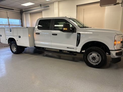 New 2026 Ford F350 XL w/ XL Chrome Package AWD/4WD image 22