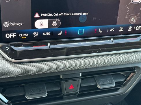 New 2026 Volkswagen Tiguan S AWD/4WD image 19