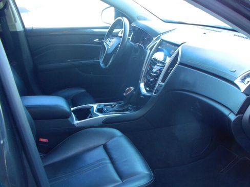 Used 2016 Cadillac SRX Performance w/ Midnight Edition Package FWD image 22