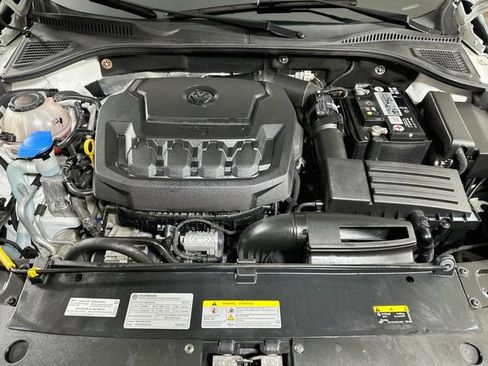 Used 2021 Volkswagen Passat 2.0T R-Line FWD image 32