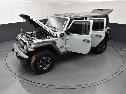 Used 2023 Jeep Wrangler Unlimited Rubicon 4xe image 27