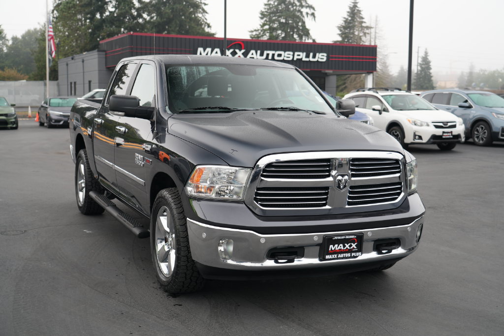 Used 2015 RAM 1500 Big Horn AWD/4WD image 2
