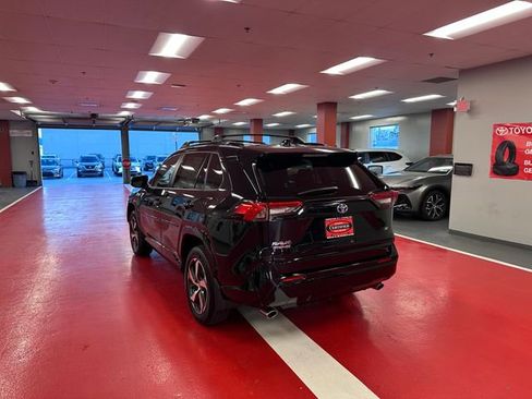 Certified 2024 Toyota RAV4 SE image 5