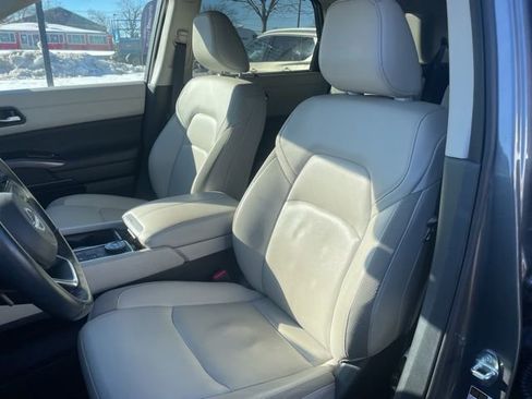 Certified 2023 Nissan Pathfinder SL w/ SL Premium Package image 12