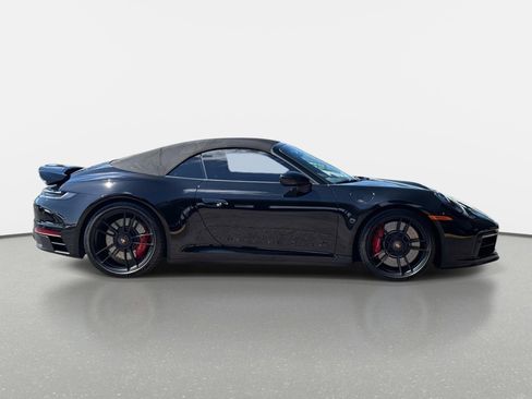Used 2022 Porsche 911 Cabriolet image 2
