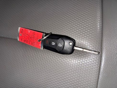 Used 2022 Ford F250 XL w/ Power Equipment Group image 32