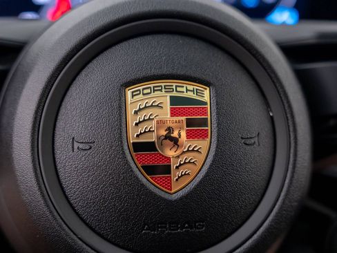 New 2026 Porsche Cayenne Coupe AWD/4WD image 29