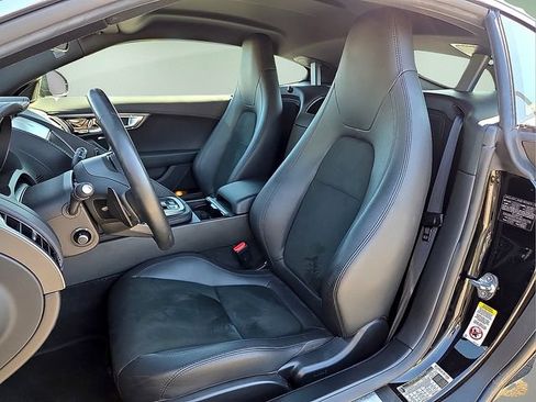 Used 2017 Jaguar F-TYPE Coupe RWD image 17