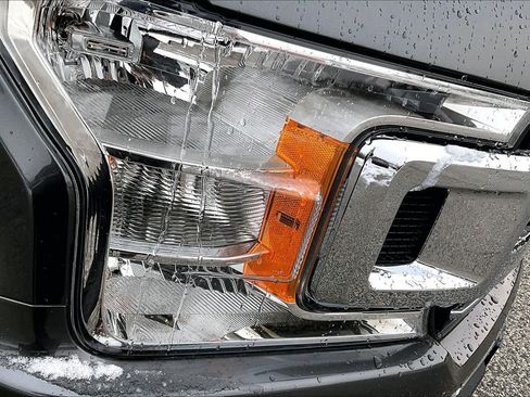 Used 2020 Ford F150 XLT image 26