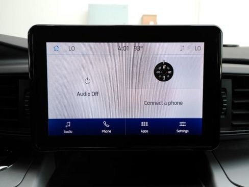 Used 2023 Ford Explorer XLT RWD image 42