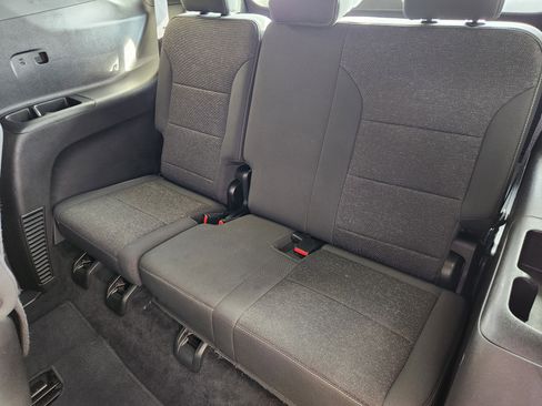 Certified 2024 Chevrolet Traverse LT image 33