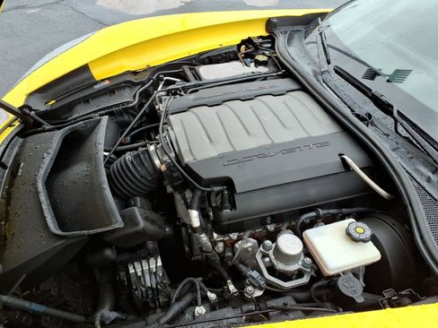 Used 2017 Chevrolet Corvette Grand Sport RWD image 11