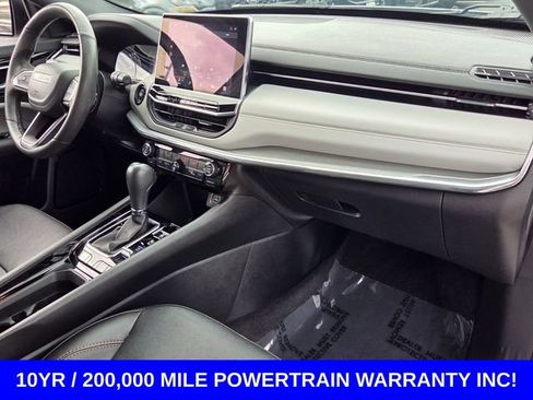 Used 2023 Jeep Compass Limited AWD/4WD image 16