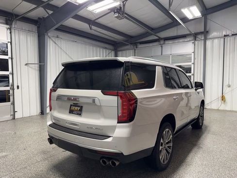 Used 2021 GMC Yukon Denali w/ Denali Premium Package AWD/4WD image 19