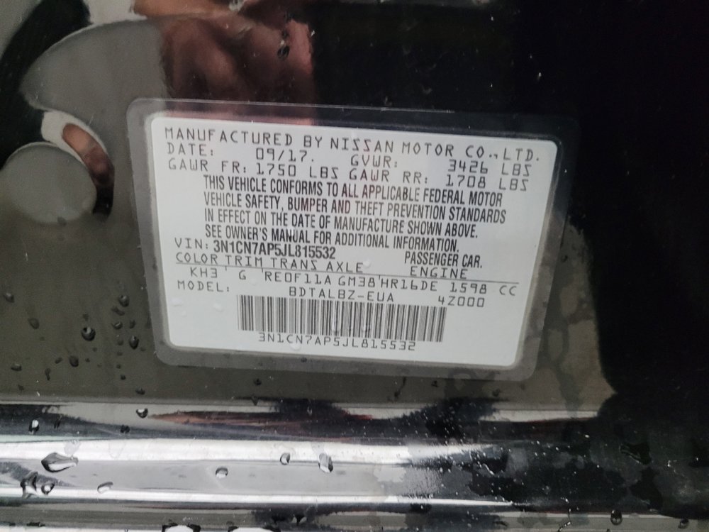 Used 2018 Nissan Versa SV FWD image 33