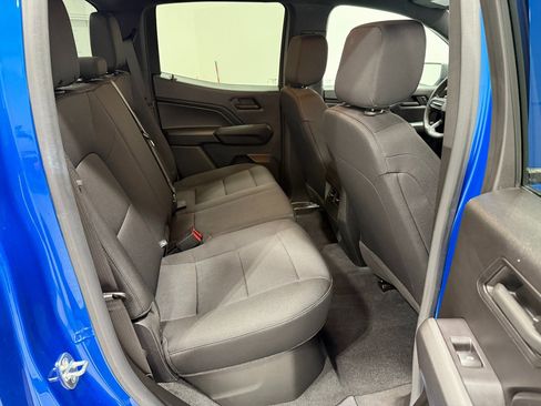 Used 2023 Chevrolet Colorado Trail Boss w/ Advanced Trailering Package image 30