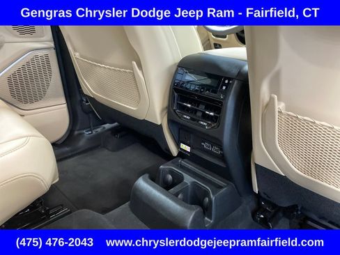 Certified 2024 Jeep Grand Cherokee L Limited AWD/4WD image 41