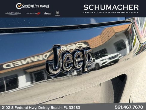 Certified 2023 Jeep Cherokee Altitude Lux w/ Lux Elite Package AWD/4WD image 15