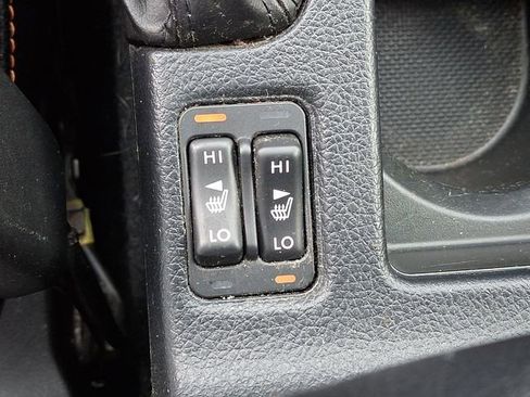 Used 2017 Subaru Crosstrek 2.0i Limited image 25