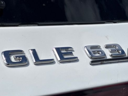 New 2026 Mercedes-Benz GLE 63 AMG S image 21