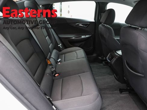 Used 2024 Chevrolet Malibu LT FWD image 23