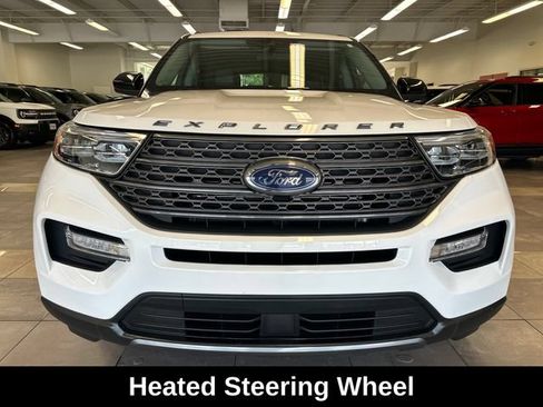 Used 2023 Ford Explorer XLT w/ Equipment Group 202A AWD/4WD image 20