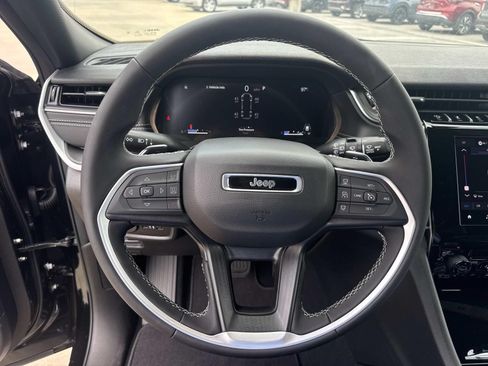 New 2026 Jeep Grand Cherokee L Laredo RWD image 22