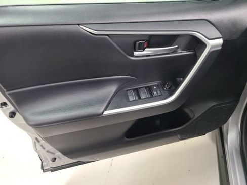 Certified 2023 Toyota RAV4 XLE AWD/4WD image 18