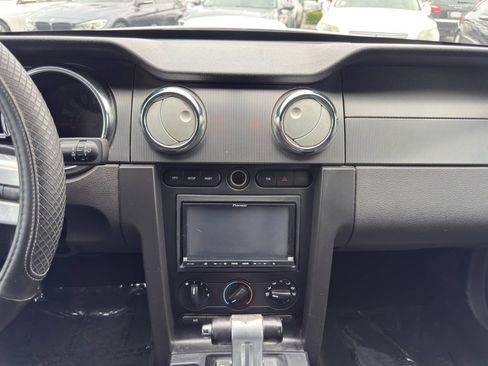 Used 2007 Ford Mustang GT Premium RWD image 16