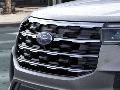 New 2026 Ford Explorer Active AWD/4WD image 17