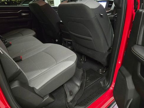 Used 2024 RAM 2500 Big Horn w/ Bed Utility Group image 39