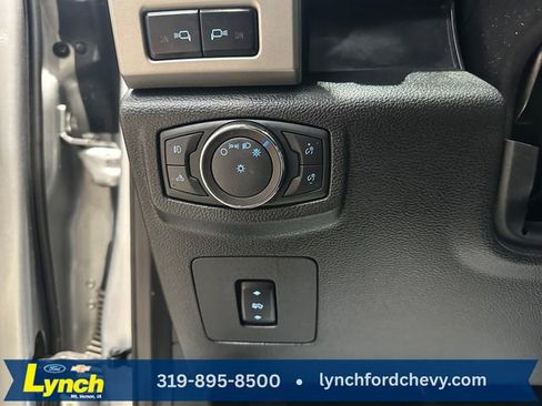 Used 2015 Ford F150 Lariat image 22