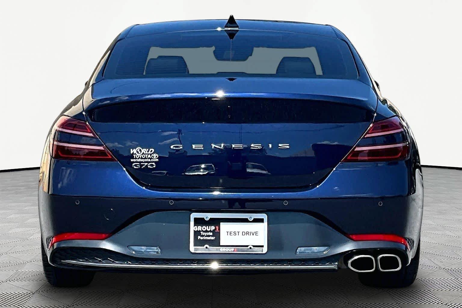Used 2023 Genesis G70 2.0T w/ Sport Prestige Package RWD image 5