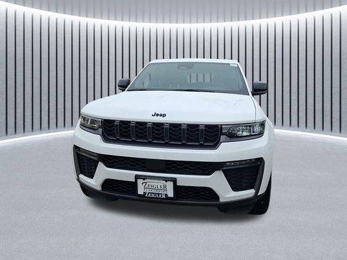 New 2026 Jeep Grand Cherokee Limited image 19