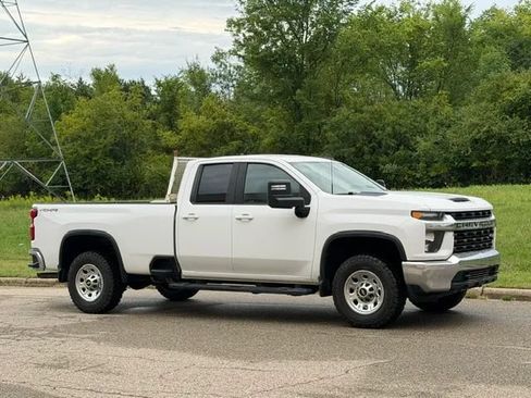 Used 2021 Chevrolet Silverado 2500 LT AWD/4WD image 35