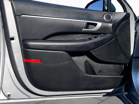 Used 2025 Hyundai Sonata SEL FWD image 22