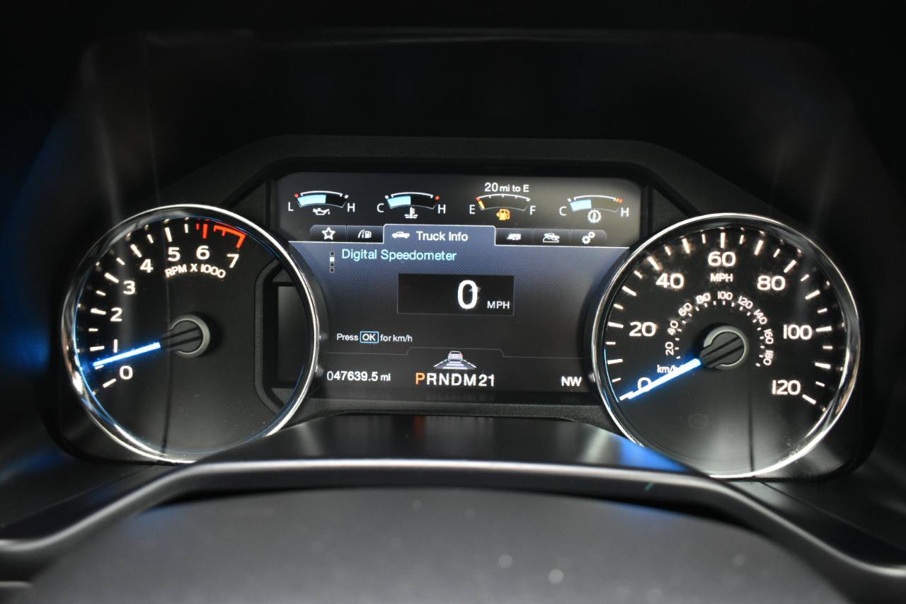 Used 2015 Ford F150 Platinum w/ Equipment Group 701A Luxury RWD image 17
