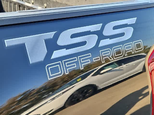 Used 2022 Toyota Tacoma SR AWD/4WD image 11