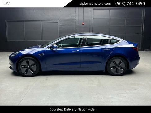 Used 2018 Tesla Model 3 Long Range image 4