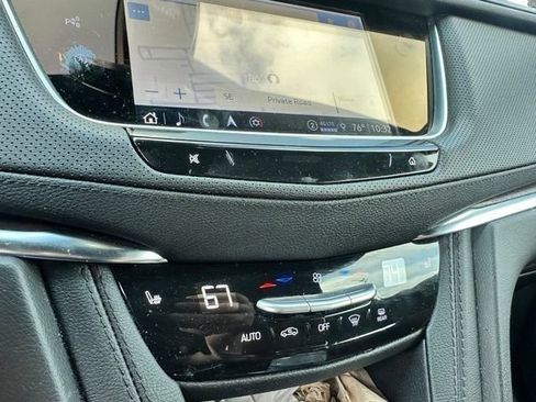 Used 2025 Cadillac XT5 Premium Luxury w/ LPO, Red Accent Package FWD image 37