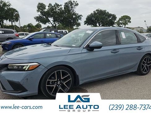 Used 2022 Honda Civic Sport Touring image 1