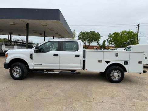Used 2020 Ford F350 XL w/ Power Equipment Group image 2