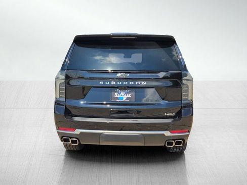 New 2025 Chevrolet Suburban High Country image 6